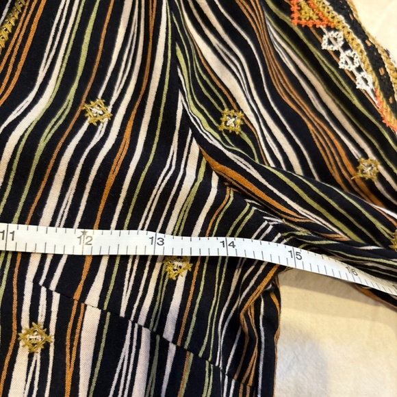 THML embroidered tunic top, XS - Picture 13 of 13